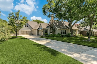 405 E Texas St, Grapevine, TX 76051