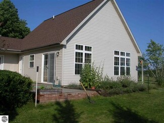 3275 Burnt Mill Rd, Interlochen, MI 49643