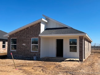 724 Elm St, Seminole, OK 74868