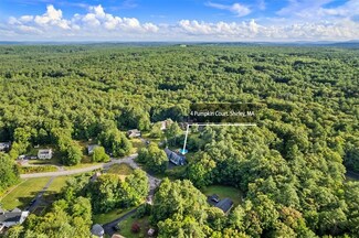 4 Pumpkin Ct, Shirley, MA 01464
