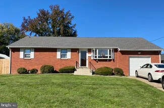 1707 Maple St, Wilmington, DE 19809