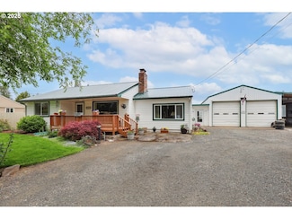 28805 Royal Ave, Eugene, OR 97402