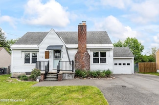 2044 Caldicott Rd, Schenectady, NY 12303