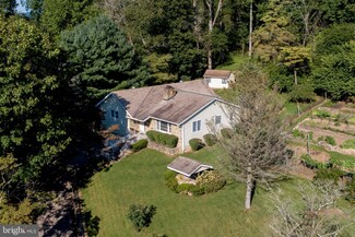 670 Riegelsville Rd, Milford, NJ 08848