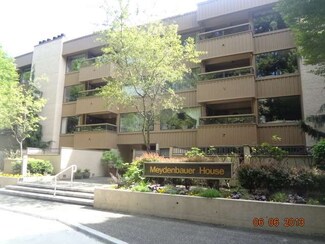 10101 SE 3rd St Unit 207, Bellevue, WA 98004