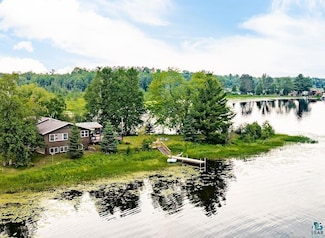 8038 S Island View Rd, Superior, WI 54880
