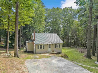29 Patten Hill Rd, Hillsborough, NH 03244