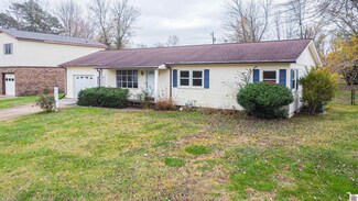 160 Kimberly Dr, Paducah, KY 42001