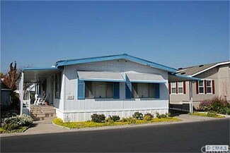 2851 Rolling Hills Dr Unit 110, Fullerton, CA 92835