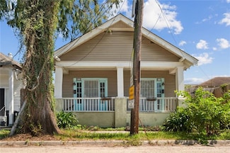 8611 Birch St, New Orleans, LA 70118
