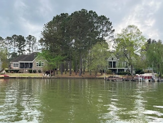 642 Grand Harbor Blvd, Ninety Six, SC 29666