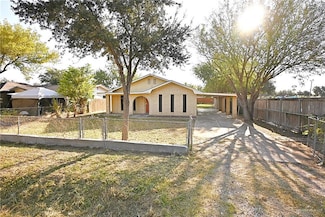 900 N Moorefield Rd, Mission, TX 78572