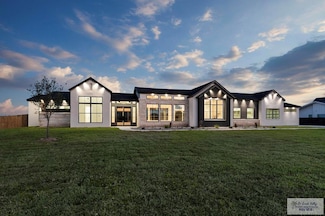 17956 Garrett Rd, Harlingen, TX 78552