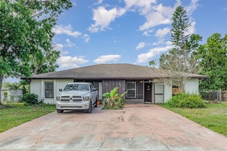 515 45th St E, Palmetto, FL 34221