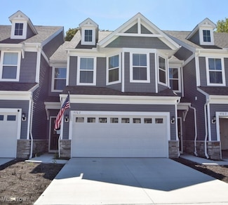 970-2 Memory Ln, Aurora, OH 44202