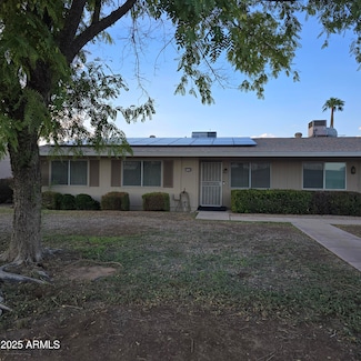 11120 W Desert Butte Dr, Sun City, AZ 85351