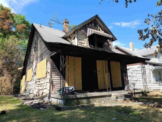 507 W Calvert St, South Bend, IN 46613