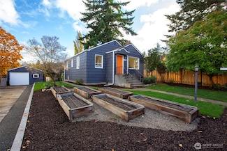 9016 Corliss Ave N, Seattle, WA 98103