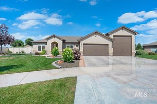 1553 N Bowknot Lake Way, Star, ID 83669