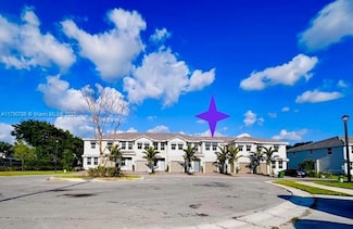 259 SW 169th Ln, Pembroke Pines, FL 33027