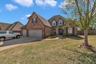 8206 S 14th Place, Broken Arrow, OK 74011
