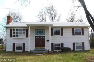 10015 Lomond Dr, Manassas, VA 20109