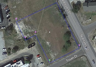 2000 blk Adams, Beeville, TX 78012