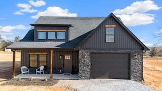 6 Wirtz Rd, Wirtz, VA 24184