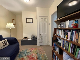 790 S Front St Unit R1, Philadelphia, PA 19147