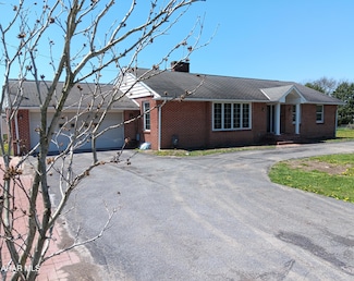 515 Felgar Rd, Somerset, PA 15501
