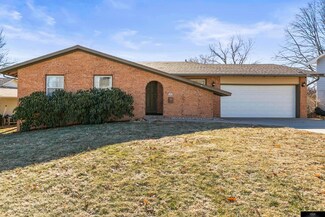 13419 Marinda St, Omaha, NE 68144