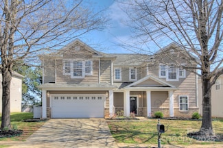 6722 Evanton Loch Rd, Charlotte, NC 28278