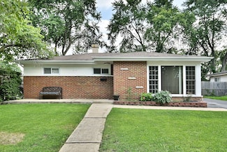 511 W Byron Ave, Addison, IL 60101