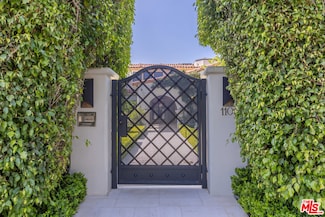 1109 Tower Rd, Beverly Hills, CA 90210