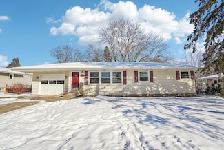 2780 Virginia Ave, Saint Paul, MN 55113