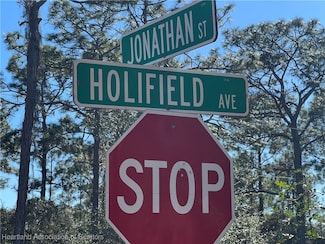 646 Jonathan St, Lake Placid, FL 33852