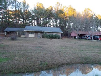 435 County Road 46, Tuskegee, AL 36083