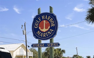 100 Circuit Rd Unit S6, Nokomis, FL 34275