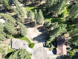 33 Poplar Ct, Blairsden-Graeagle, CA 96103