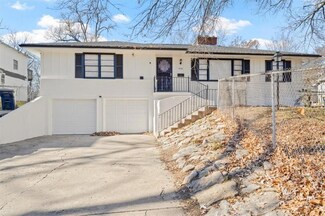 5536 Jaudon Ave, Kansas City, MO 64130