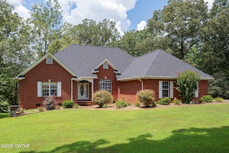 615 Hidden Hills Cir, Lexington, TN 38351