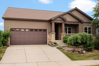 9438 Spirit St, Middleton, WI 53562