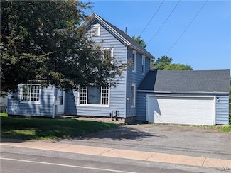 309 N Main St, Minoa, NY 13116