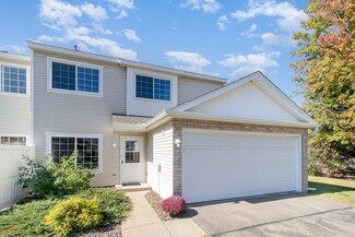 1704 Crestview St Unit 15, Shakopee, MN 55379
