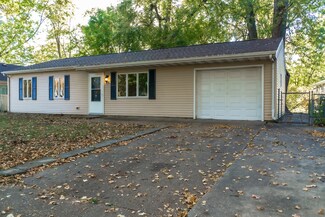 1119 Centennial Dr, Champaign, IL 61821