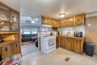 190 W 24th St, Bayonne, NJ 07002