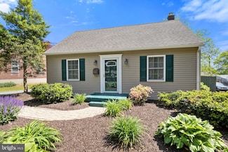 2241 Manor Ridge Dr, Lancaster, PA 17603