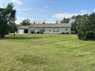 621 Road 5600, Deshler, NE 68340