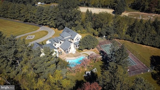 740 Garwood Rd, Moorestown, NJ 08057