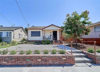 867 W 24th St, San Pedro, CA 90731